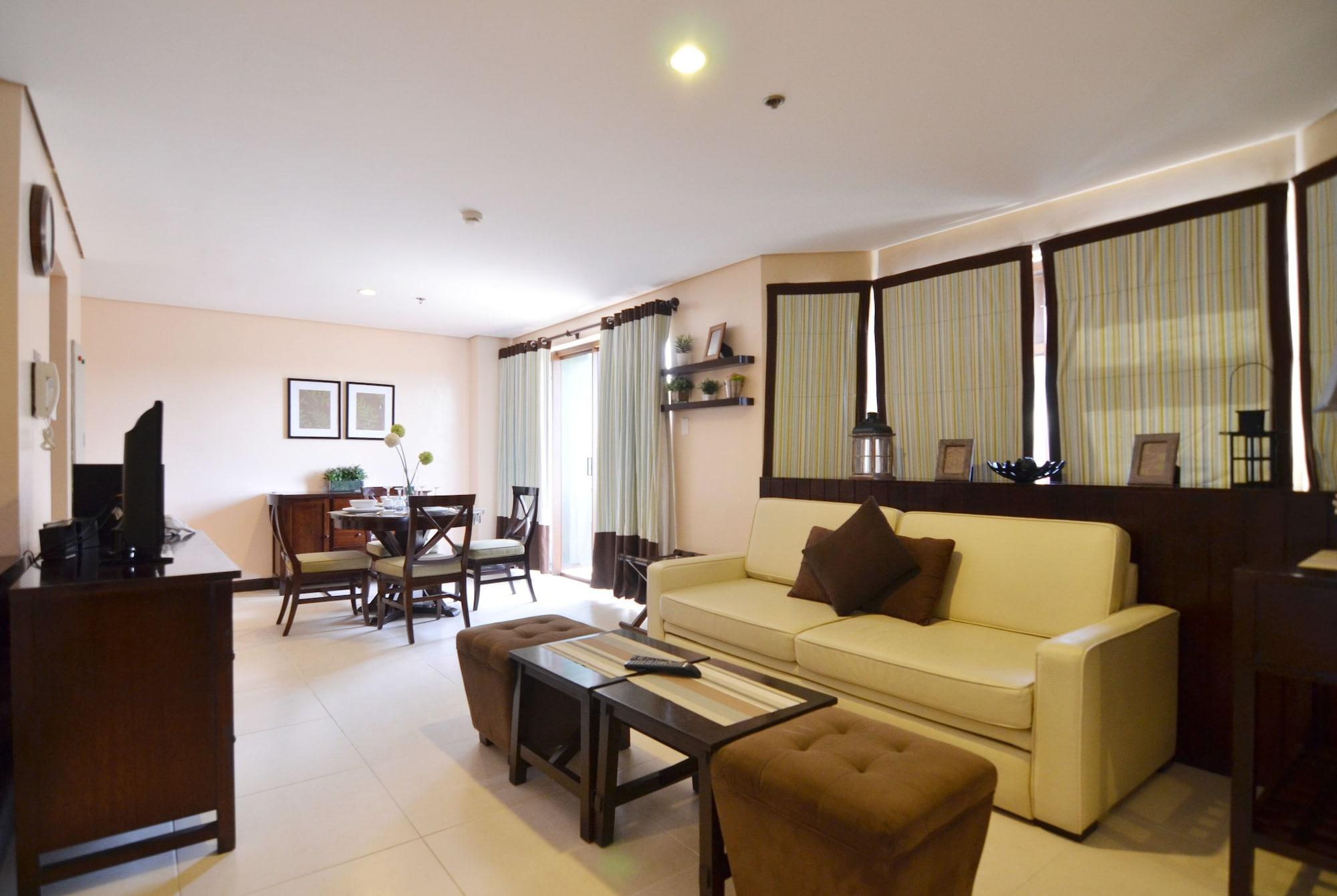 Crosswinds Resort Suites Tagaytay City Exterior foto