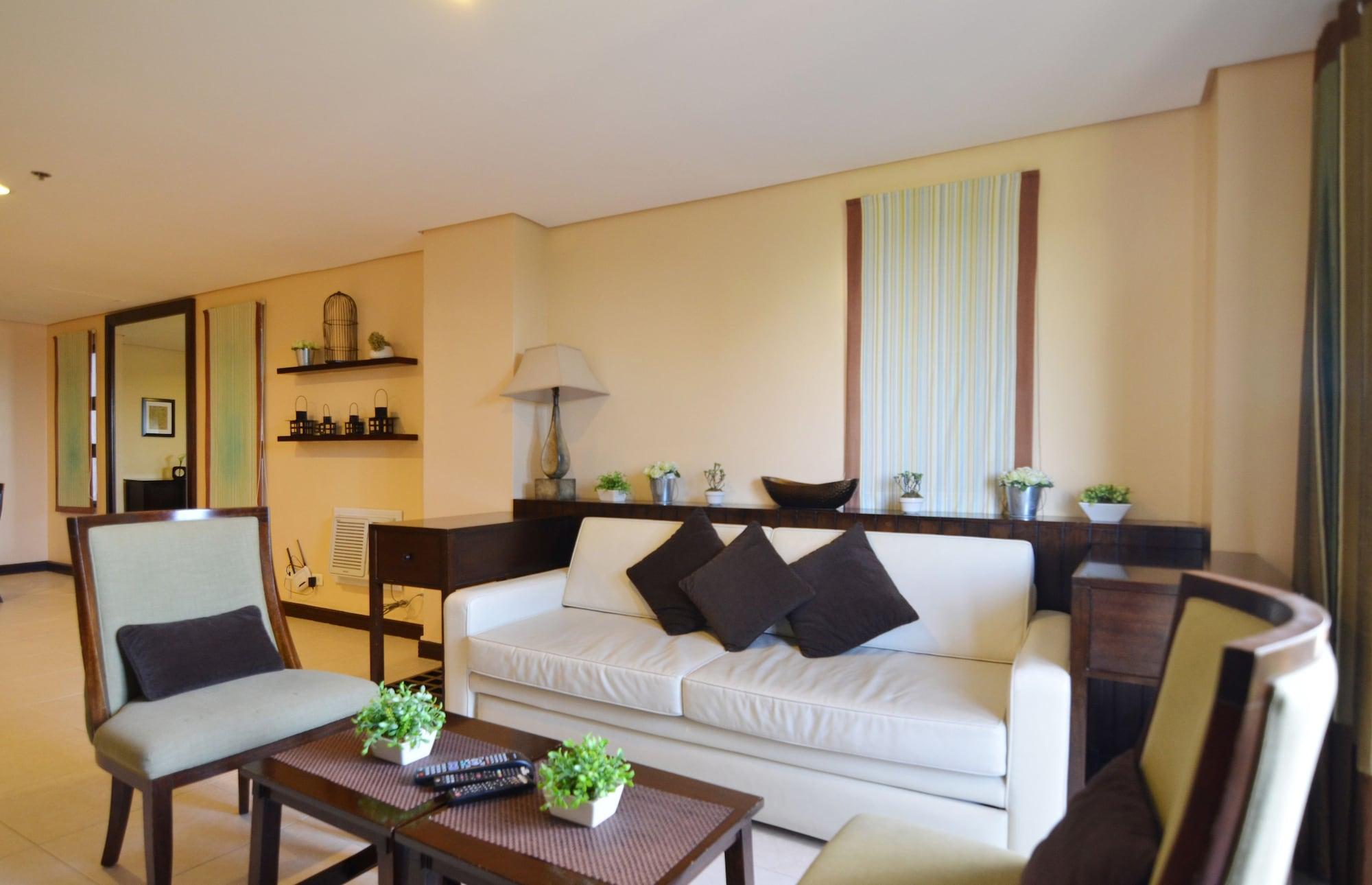 Crosswinds Resort Suites Tagaytay City Exterior foto