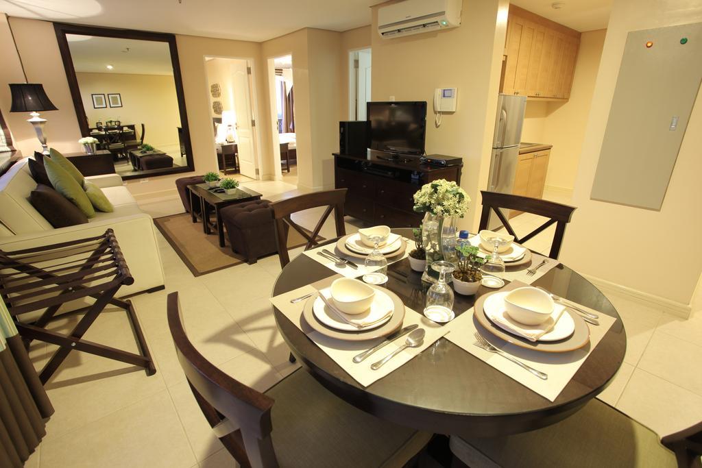 Crosswinds Resort Suites Tagaytay City Exterior foto